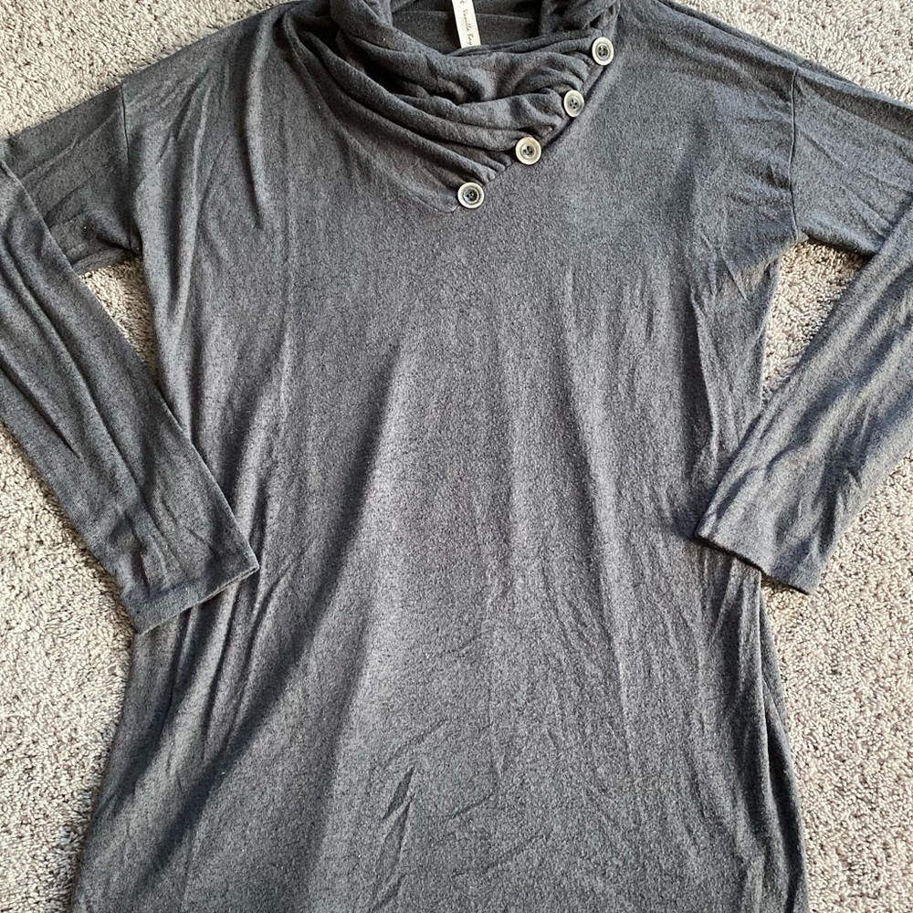 Vanilla Bay women’s extra large gray sweater - Picture 2 of 6
